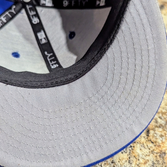 New Era Youth NBA 9Fifty Golden State Warriors hat excellent condition! - Picture 7 of 12